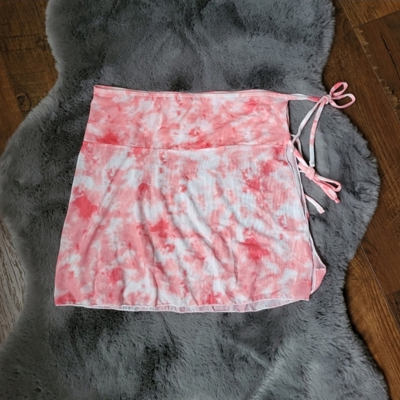 Triangle Tie Dye 3 Piece Bikini Set with Skirt - Picture 8 of 8